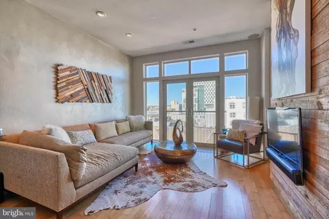 1209 N Charles St #423, Baltimore, MD 21201