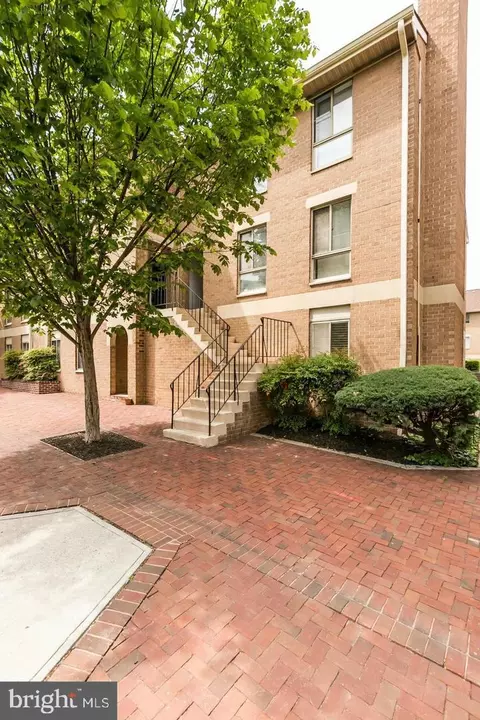 134 West Barre Street #R 33, Baltimore, MD 21201