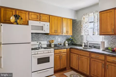 1715 Cole St, Baltimore, MD 21223 photo 5