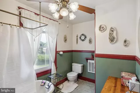 5219 Catalpha Rd, Baltimore, MD 21214 photo 18