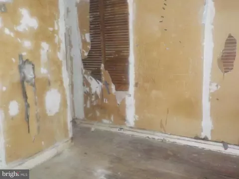41 Talbott St, Brooklyn, MD 21225 photo 25