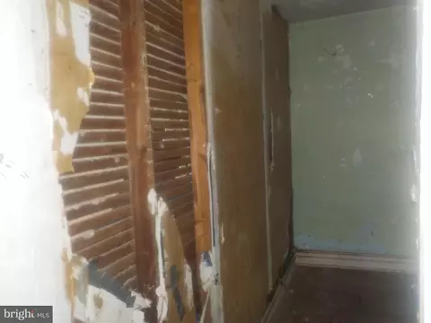 41 Talbott St, Brooklyn, MD 21225 photo 22