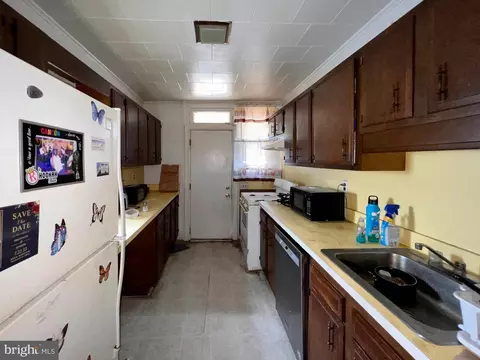 3340 Kenyon Ave, Baltimore, MD 21213 photo 7
