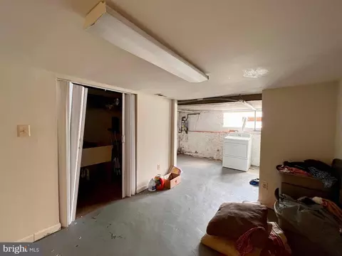 3340 Kenyon Ave, Baltimore, MD 21213 photo 11