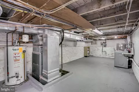 8 E Hamilton St, Baltimore, MD 21202 photo 22