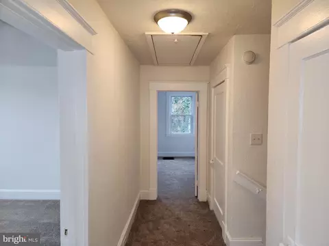 4011 Ridgecroft Rd, Baltimore, MD 21206 photo 13