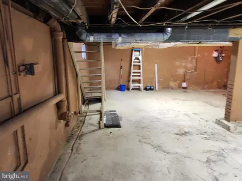 4011 Ridgecroft Rd, Baltimore, MD 21206 photo 43