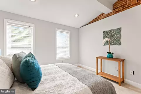 2336 Fleet St, Baltimore, MD 21224 photo 13