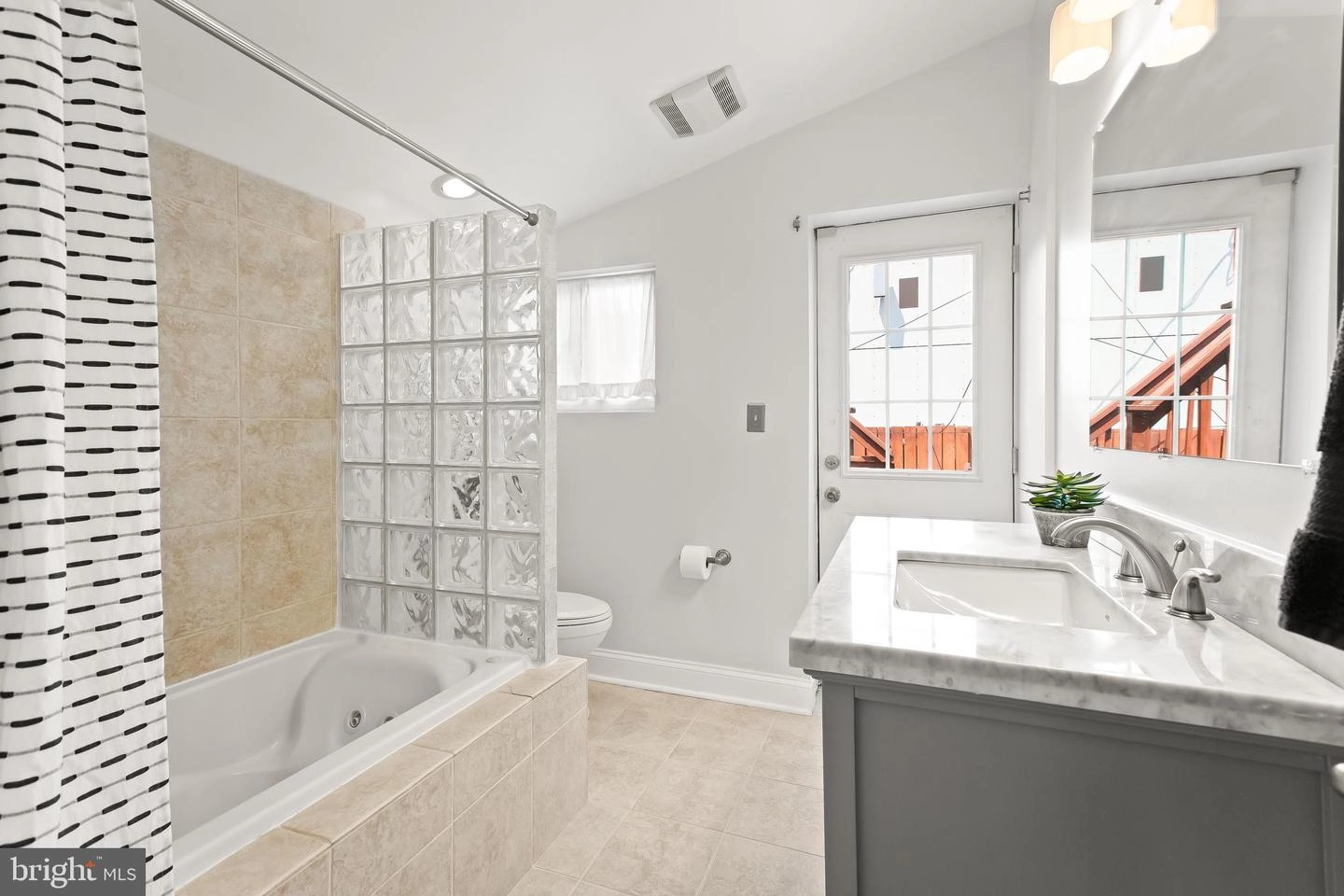 2336 Fleet St, Baltimore, MD 21224 photo 20