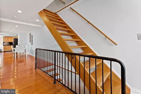 2336 Fleet St, Baltimore, MD 21224 photo 5