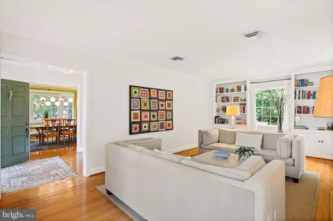 5514 Kemper Rd, Baltimore, MD 21210 photo 9