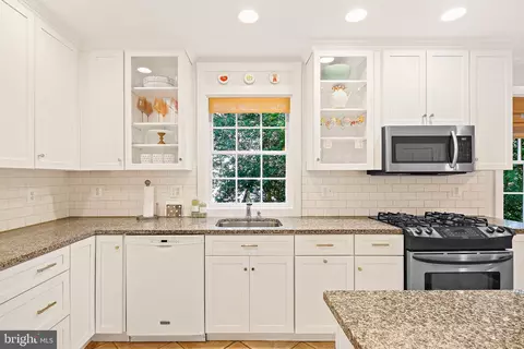 5514 Kemper Rd, Baltimore, MD 21210 photo 17