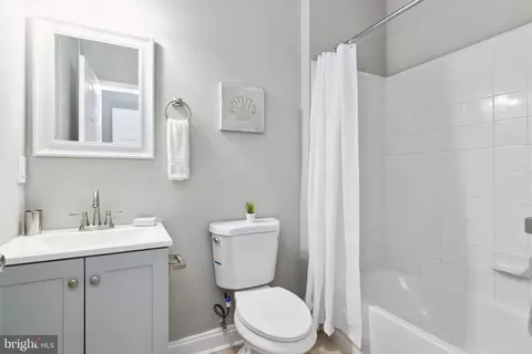2044 E Preston St, Baltimore, MD 21213 photo 22