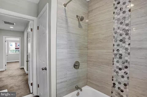 4101 Rockfield Ave, Baltimore, MD 21215 photo 10