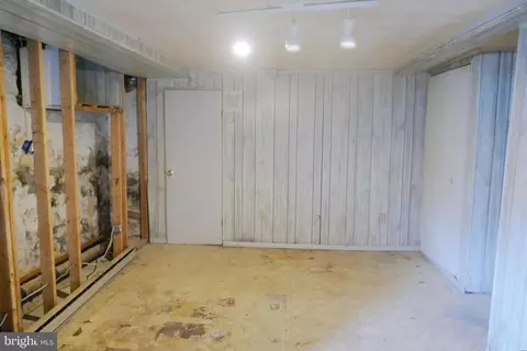 2801 Pelham Ave, Baltimore, MD 21213 photo 6