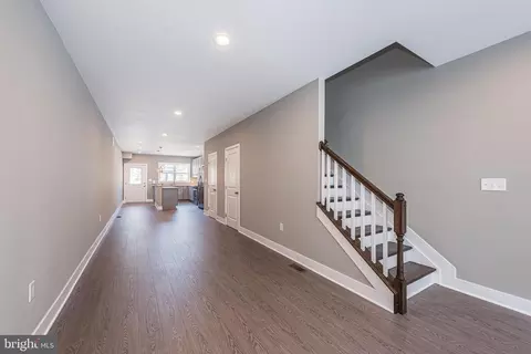 817 Harlem Ave, Baltimore, MD 21201 photo 2