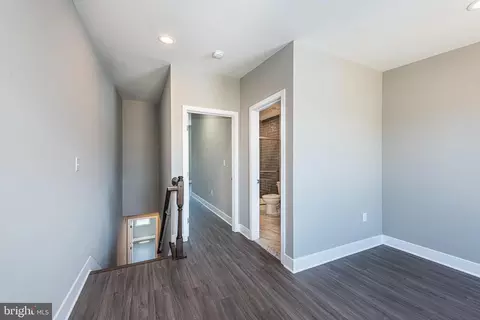 817 Harlem Ave, Baltimore, MD 21201 photo 24