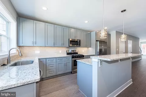 817 Harlem Ave, Baltimore, MD 21201 photo 9