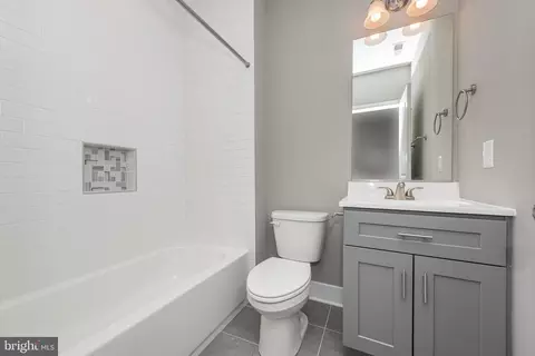 817 Harlem Ave, Baltimore, MD 21201 photo 13