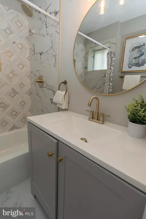 154 Collins Ave, Baltimore, MD 21229 photo 30