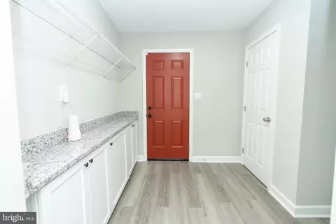 154 Collins Ave, Baltimore, MD 21229 photo 13