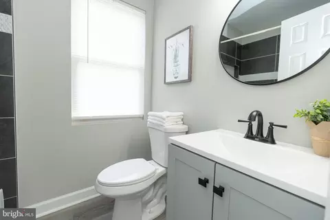 154 Collins Ave, Baltimore, MD 21229 photo 23