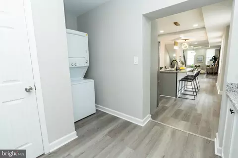 154 Collins Ave, Baltimore, MD 21229 photo 12