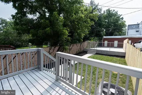 154 Collins Ave, Baltimore, MD 21229 photo 33