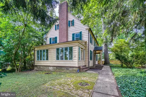 308 Thornhill Rd, Baltimore, MD 21212