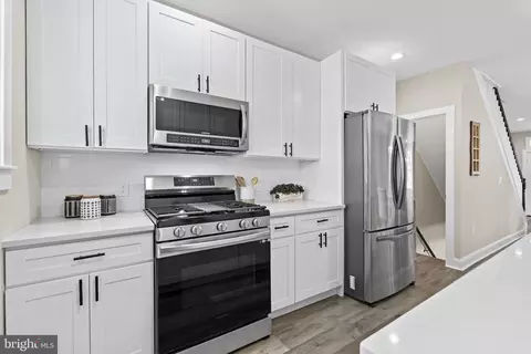 2613 E Chase St, Baltimore, MD 21213 photo 13