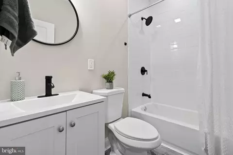 2613 E Chase St, Baltimore, MD 21213 photo 21