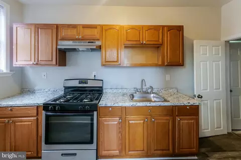 2525 W Cold Spring Ln, Baltimore, MD 21215 photo 5