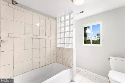 2639 Boone St, Baltimore, MD 21218 photo 15