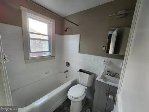4516 Fairfax Rd, Baltimore, MD 21216 photo 19