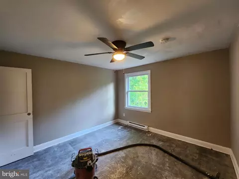 4516 Fairfax Rd, Baltimore, MD 21216 photo 4