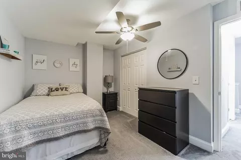 2412 E Fairmount Ave, Baltimore, MD 21224 photo 16