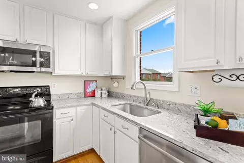 1917 Eutaw Pl, Baltimore, MD 21217 photo 11