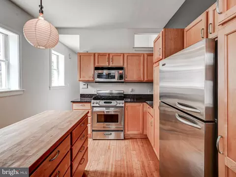 2 N Streeper St N, Baltimore, MD 21224 photo 8