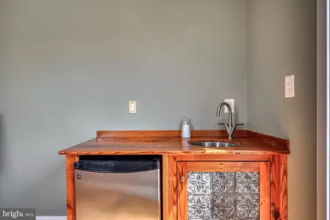 1230 William St, Baltimore, MD 21230 photo 32