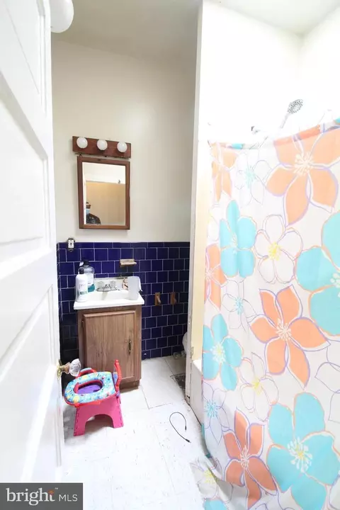 Bath - 2622 E Preston St, Baltimore, MD 21213 photo 1 of 1