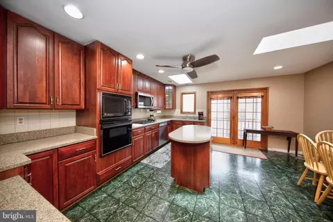 5025 Eastern Ave, Baltimore, MD 21224 photo 12
