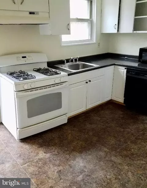 4228 Bonner Rd, Baltimore, MD 21216 photo 10