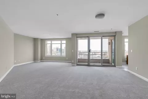 Living - 100 Harborview Dr #1709, Baltimore, MD 21230 photo 1 of 1
