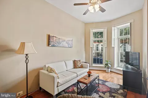 2538 Mcculloh St, Baltimore, MD 21217 photo 3
