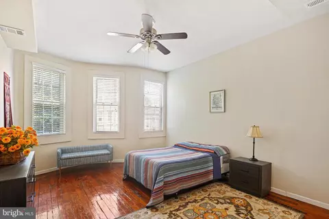2538 Mcculloh St, Baltimore, MD 21217 photo 12