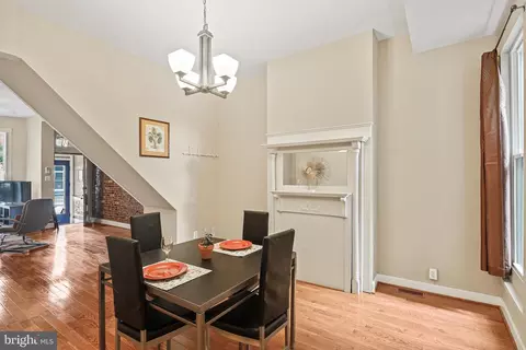 2538 Mcculloh St, Baltimore, MD 21217 photo 5