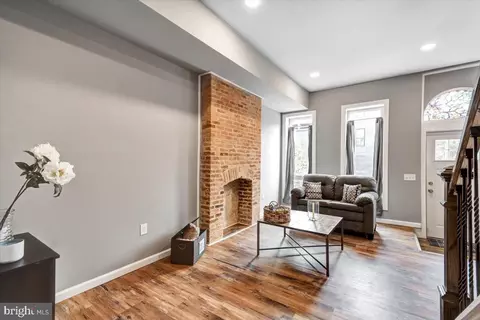 1426 E Lanvale St, Baltimore, MD 21213 photo 8