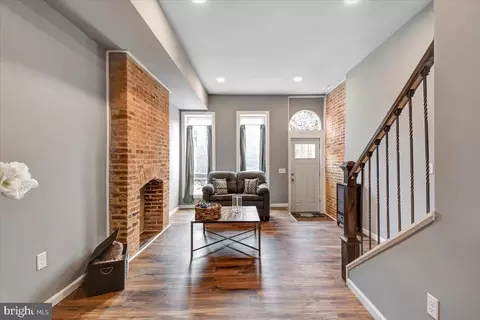 1426 E Lanvale St, Baltimore, MD 21213 photo 7