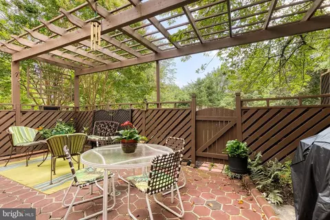 4336 Roland Spring Dr, Baltimore, MD 21210 photo 20