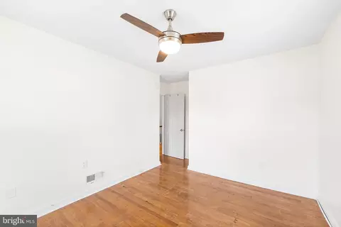 214 Denison St, Baltimore, MD 21229 photo 17